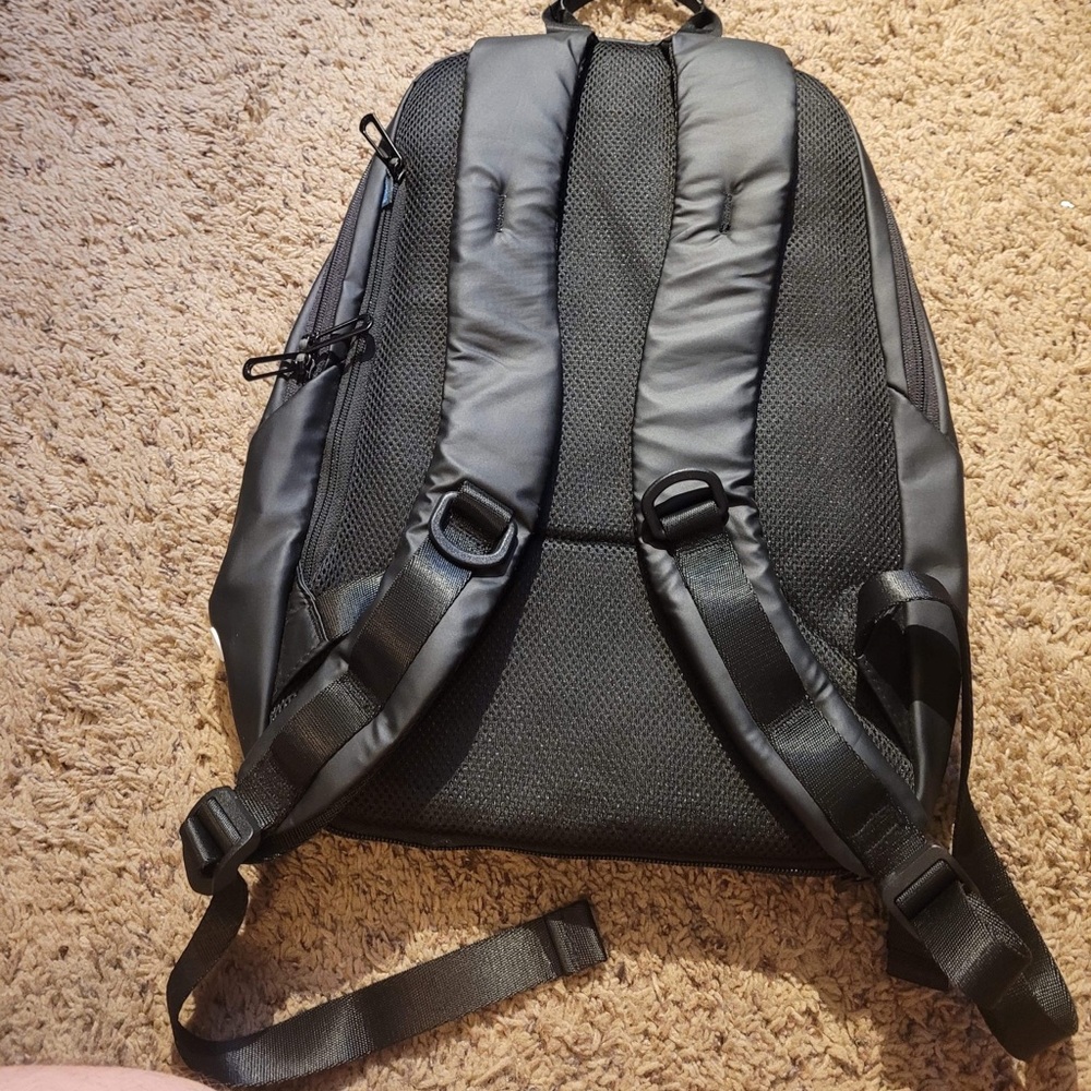 Mark Ryder Backpack - Picture 5 of 6